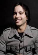 Louis Mendiola фото