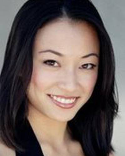 Стефани Й. Ванг фото