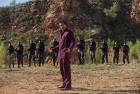 Кадр Мачете убивает