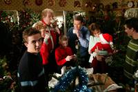 Кадр Малкольм в центре внимания