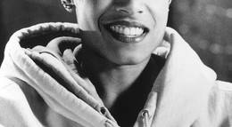 Кадр из фильма "Пропавшие миллионы" - 2