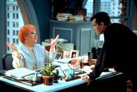 Кадр Спросите Синди