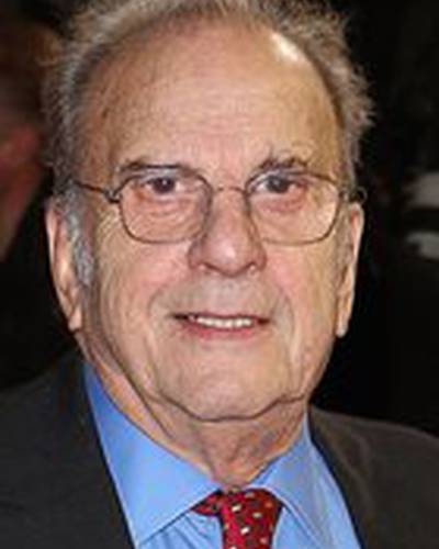 Рональд Харвуд фото