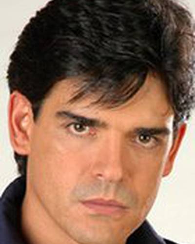 Хосе Анхель Льямас фото