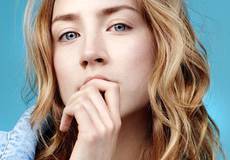 Сюзанн Бир снимет Сиршу Ронан в роли шотландской королевы