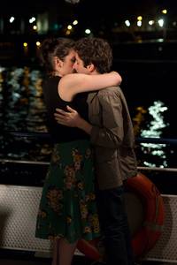 Кадр Не видать нам Париж, как своих ушей