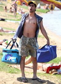 Кадр Даёшь молодёжь!