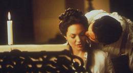 Кадр из фильма "Соблазн" - 2