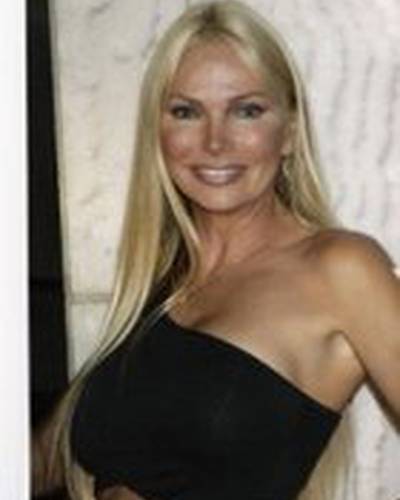 Сюзен Хьюз фото