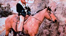 Кадр из фильма "Пять дней из дома" - 1