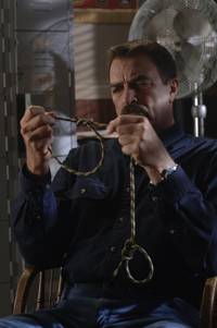 Кадр Правосудие Стоуна: Смерть в раю