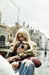 Кадр Дочери тьмы