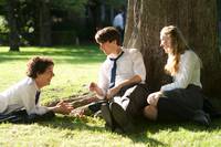 Кадр Мальчики, Гийом, к столу!