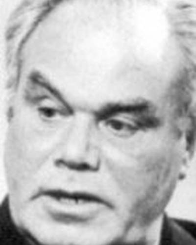 Питер Булл фото