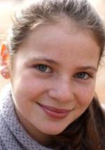 Люси-Сериз Буве фото