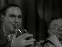 Кадр Максим Перепелица