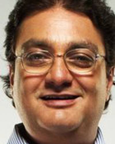 Винай Патхак фото