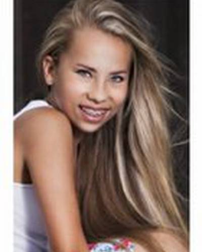 Сэди Брук фото