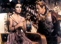 Кадр Клеопатра