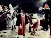 Кадр Клоуны