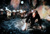 Кадр Мама и папа, спасите мир!