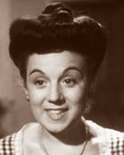 Клелия Матания фото