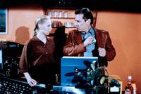 Кадр Вдаль уплывают облака