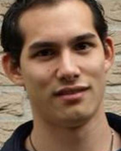 Dani Stauder фото