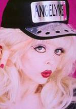 Angelyne фото