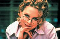 Кадр С широко закрытыми глазами