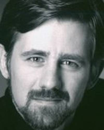 Брюс Харвуд фото