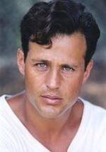 Луис Мэндилор фото