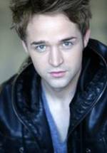 Дерек Дюшене фото