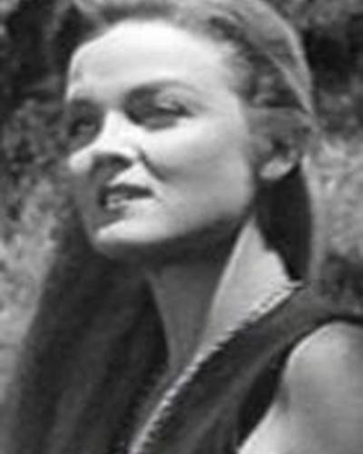 Бетси Джонс-Морланд фото