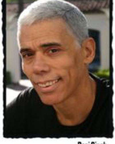 Дези Сингх фото