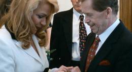 Кадр из фильма "Гражданин Гавел" - 2