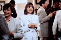 Кадр Клуб первых жен