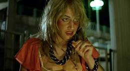 Кадр из фильма "На Дерибасовской хорошая погода, или На Брайтон Бич опять идут дожди" - 2