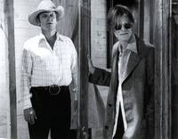 Кадр Человек, который упал на Землю