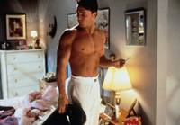 Кадр В раю с блондинкой