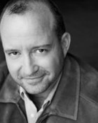 Роберт Дж. Тэвенор фото