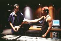 Кадр Сделай погромче