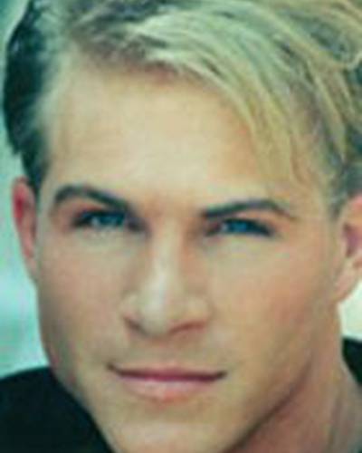 Трой Халстон фото