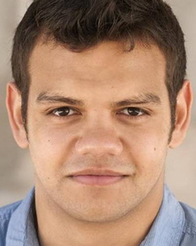 Мейн Уайат фото