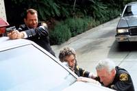 Кадр На расстоянии удара