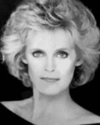 Андреа Ховард фото