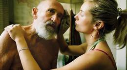 Кадр из фильма "Лето на балконе" - 2