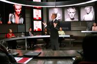 Кадр Женщина-кошка