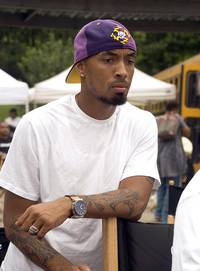 Кадр Вне закона