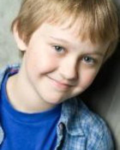 Коннор Стэнхоуп фото